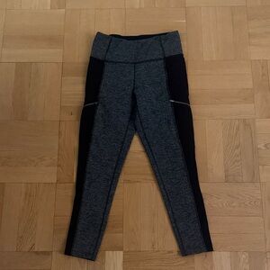 Athleta Black and Gray Herringbone Hooded Pullover